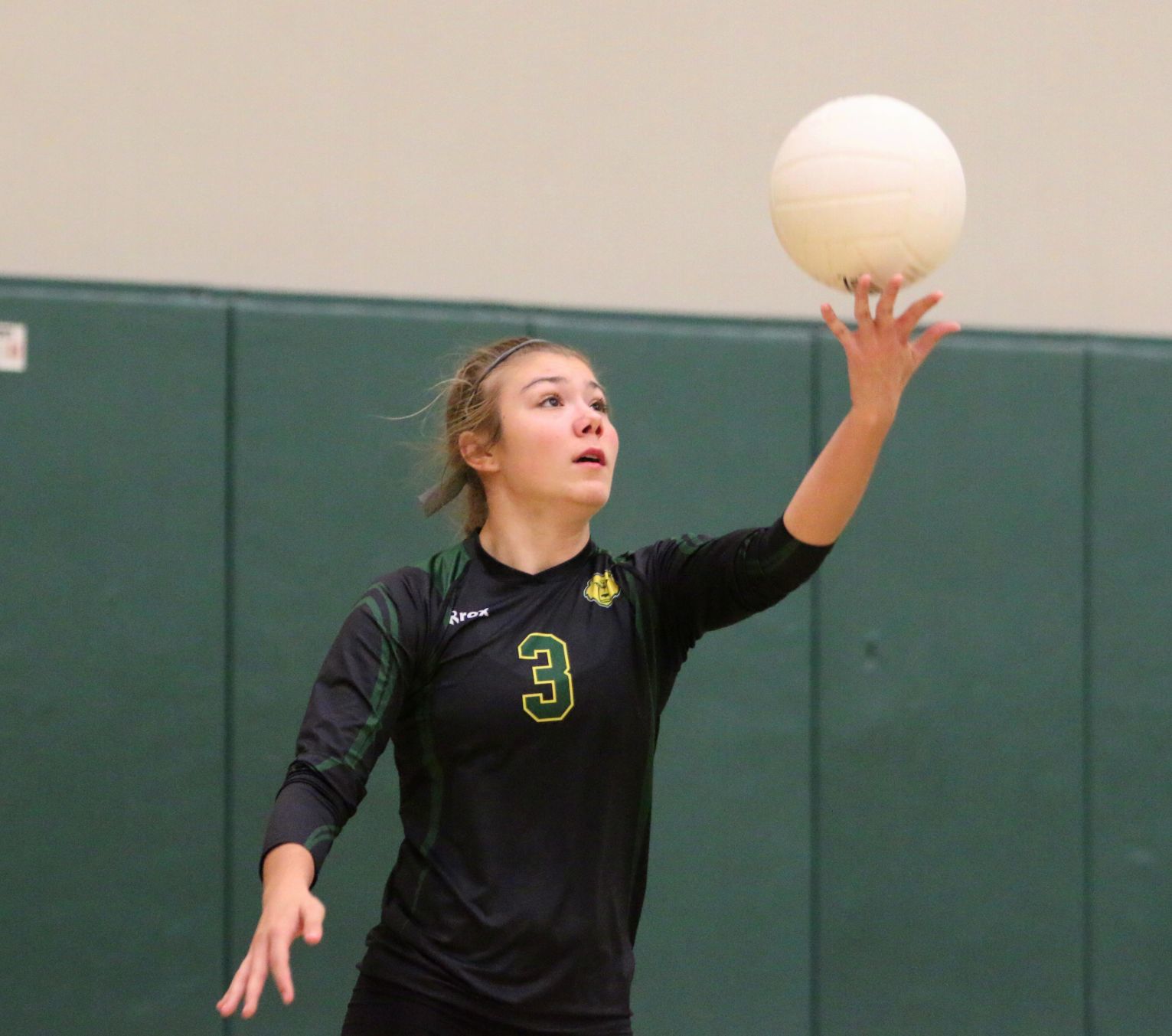 Sierra Pacific cruises past McFarland in opening round of volleyball playoffs